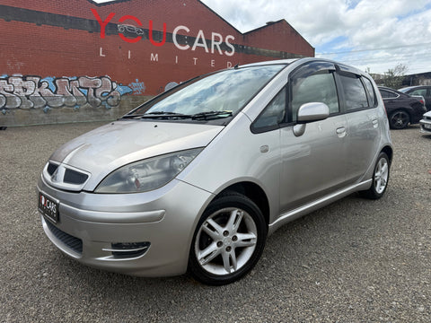 2002 Mitsubishi Colt